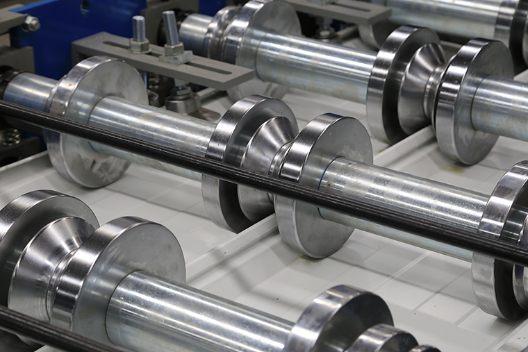 Joint hidden Roof Panel Forming Machine