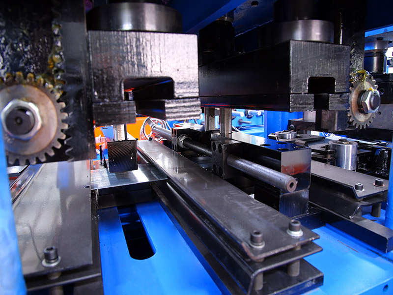 auto C purlin roll forming machine auto C purlin roll forming machine