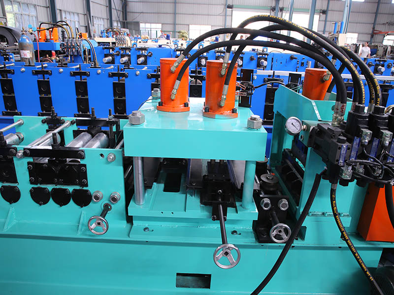 V angle bar roll forming machine