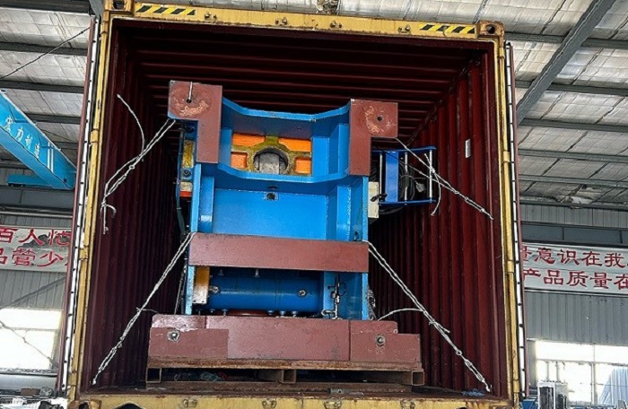 Novas máquinas da BMS estão sendo enviadas novamente para Dubai